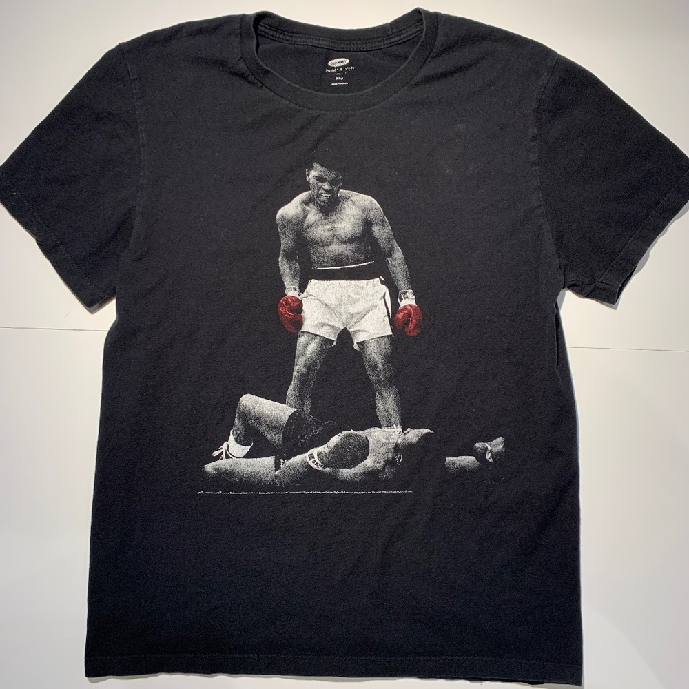 Old Navy Muhammad Ali Short Sleeve